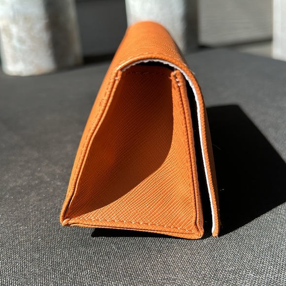 NWOT- Tory Burch Sunglass Case with Soft Pouch - Picture 5 of 9